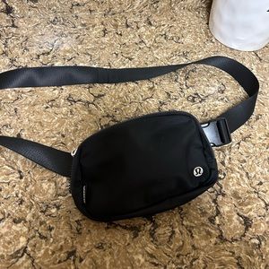 Lululemon belt bag